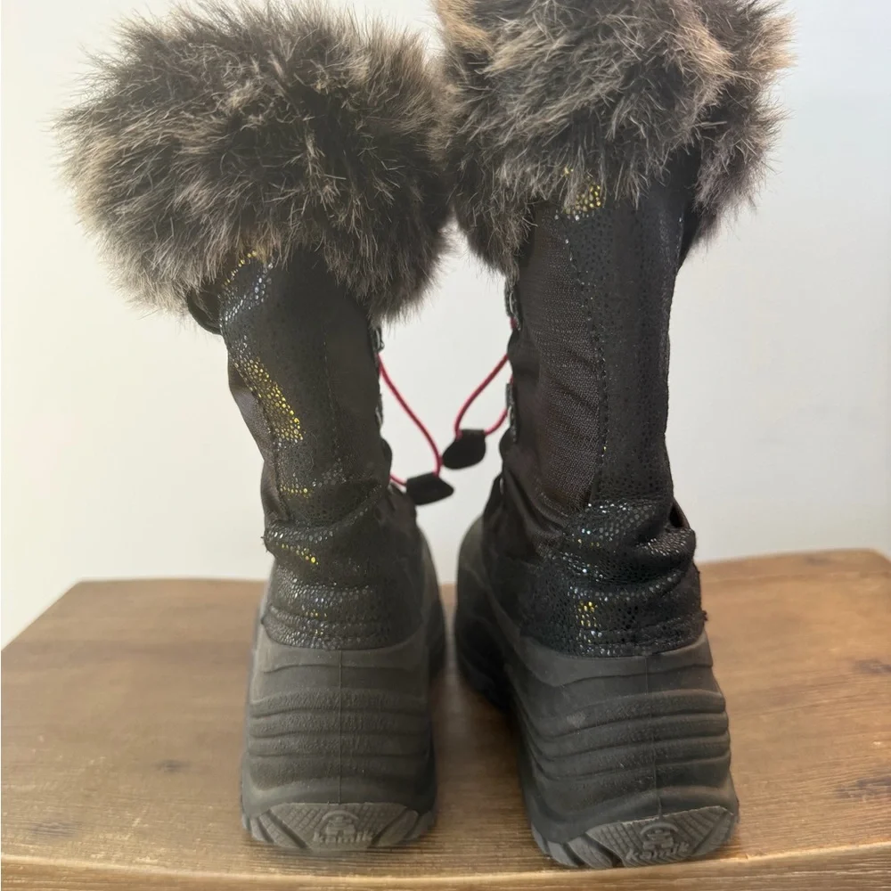 Kamik Black glittery Winter Snow Boots with Faux Fur and Pink Laces size 1